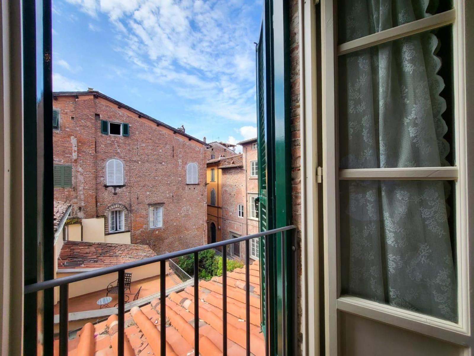 Le Antiche Scale 9 Apartment Lucca Exterior photo